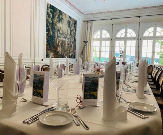 Hotel-Schloss-Ragaz-Salon-Sonderegger-festlich-stillvoll