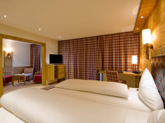 Hotel-Schloss-Ragaz-Vierbettzimmer-40er